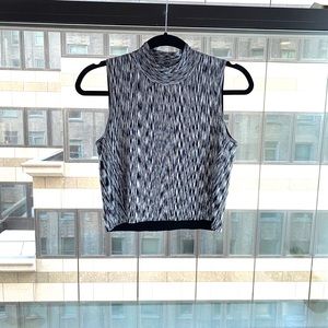 Club Monaco crop top size xs